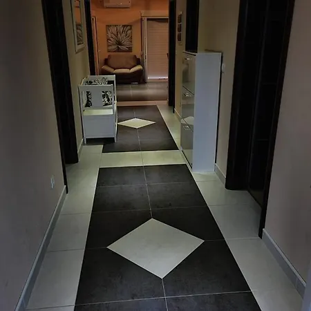 فيلة Sunny Haven With Private Pool