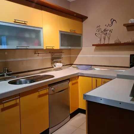 Sunny Haven With Private Pool فيلة بولجيكا